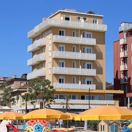 Hotel Carnaby Rimini Exterior photo