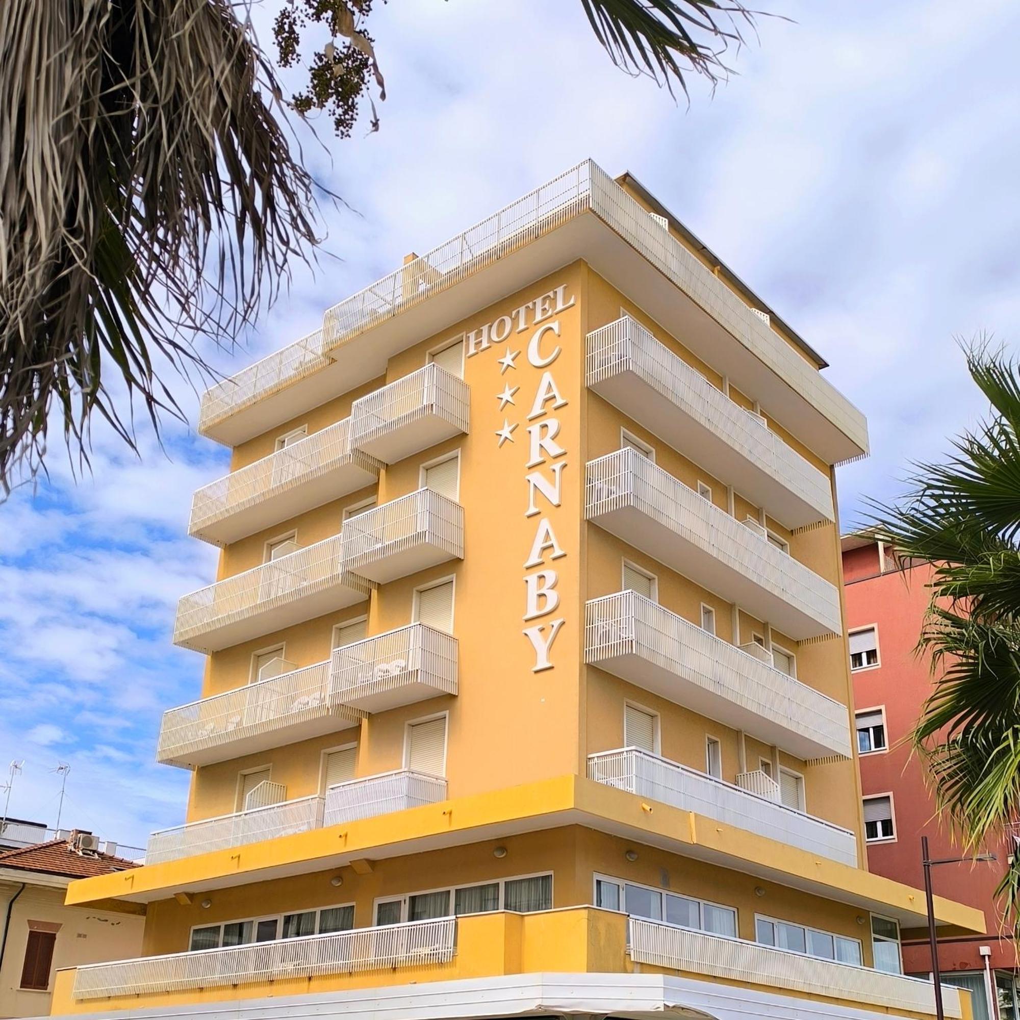 Hotel Carnaby Rimini Exterior photo