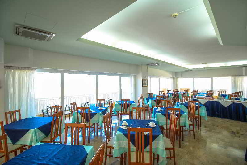 Hotel Carnaby Rimini Exterior photo