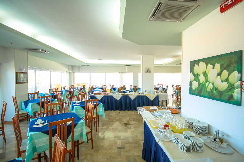 Hotel Carnaby Rimini Exterior photo